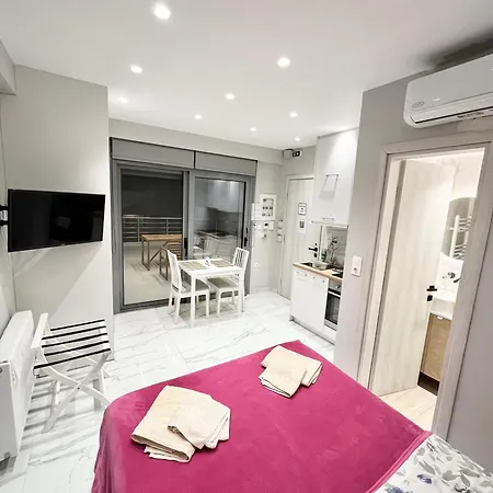 Blueline 2 Apartment *